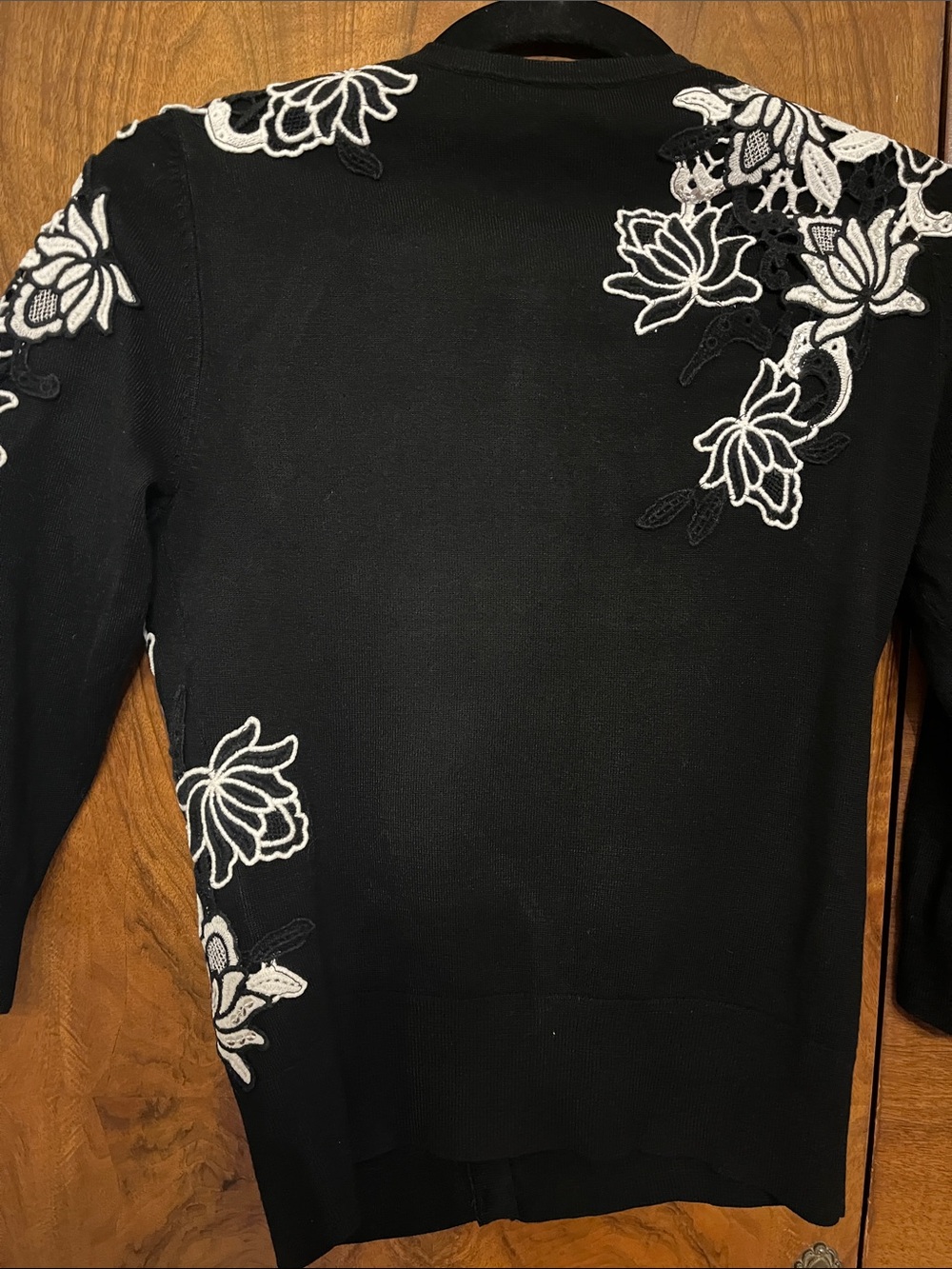 White House Black Market Black Cardigan with White/Silver Embroidery Size XS - Picture 9 of 11